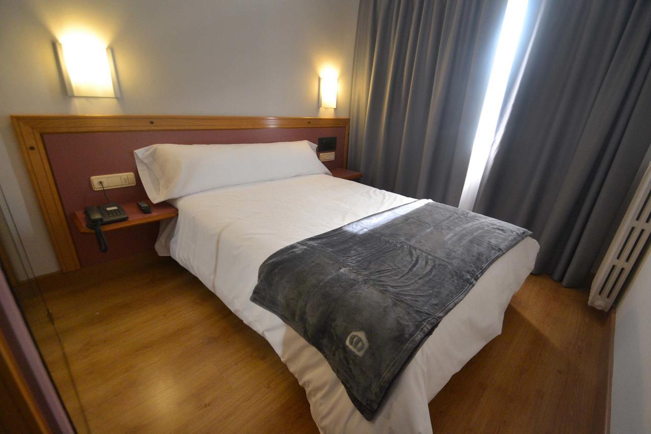 Hotel Brujas De Irues Tarazona Extérieur photo